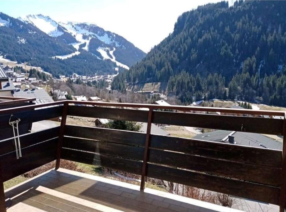 Studio 2 A 4 Pers Proximite Immediate Du Centre Châtel Extérieur photo